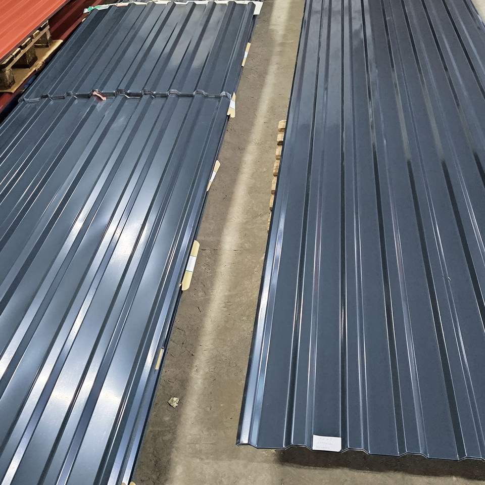 Antracit trapézlemez kész lemezek