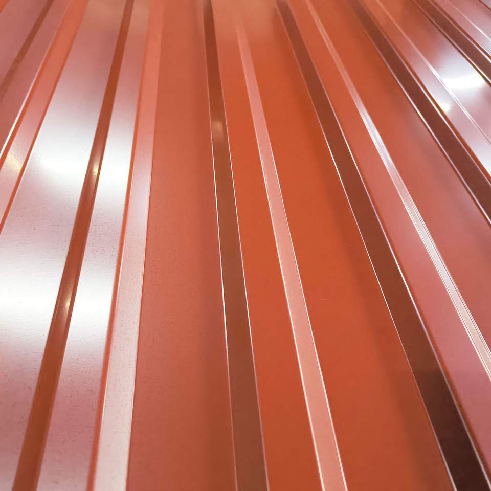 Cserépvörös trapézlemez profil oldalnézetből