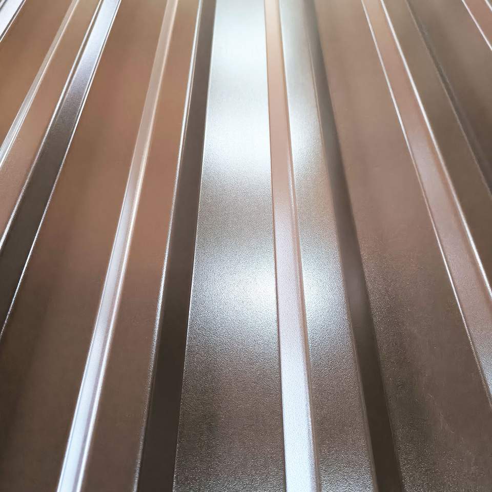 Csokoládébarna trapézlemez kész lemezek raktáron