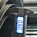 0.6mm trapézlemez vastagság mérése tolómérővel